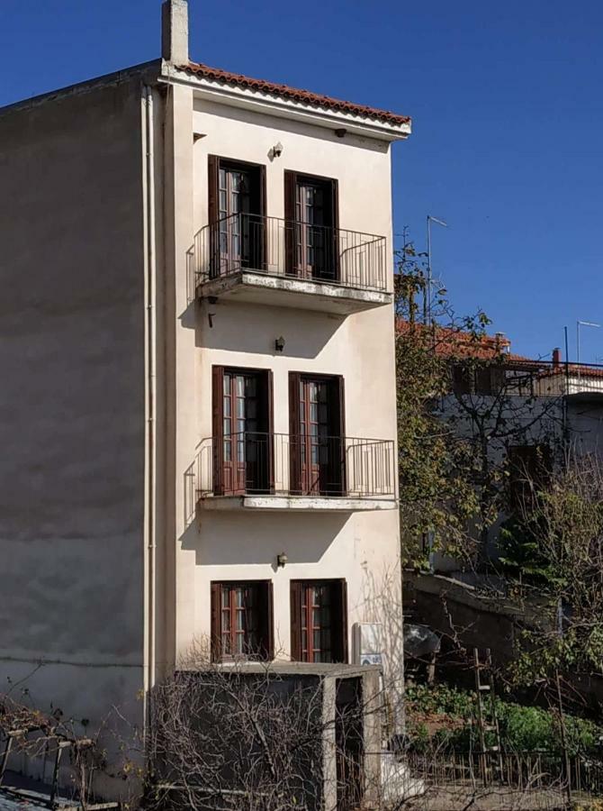 Piso Alonia Hotel Aráhova Kültér fotó