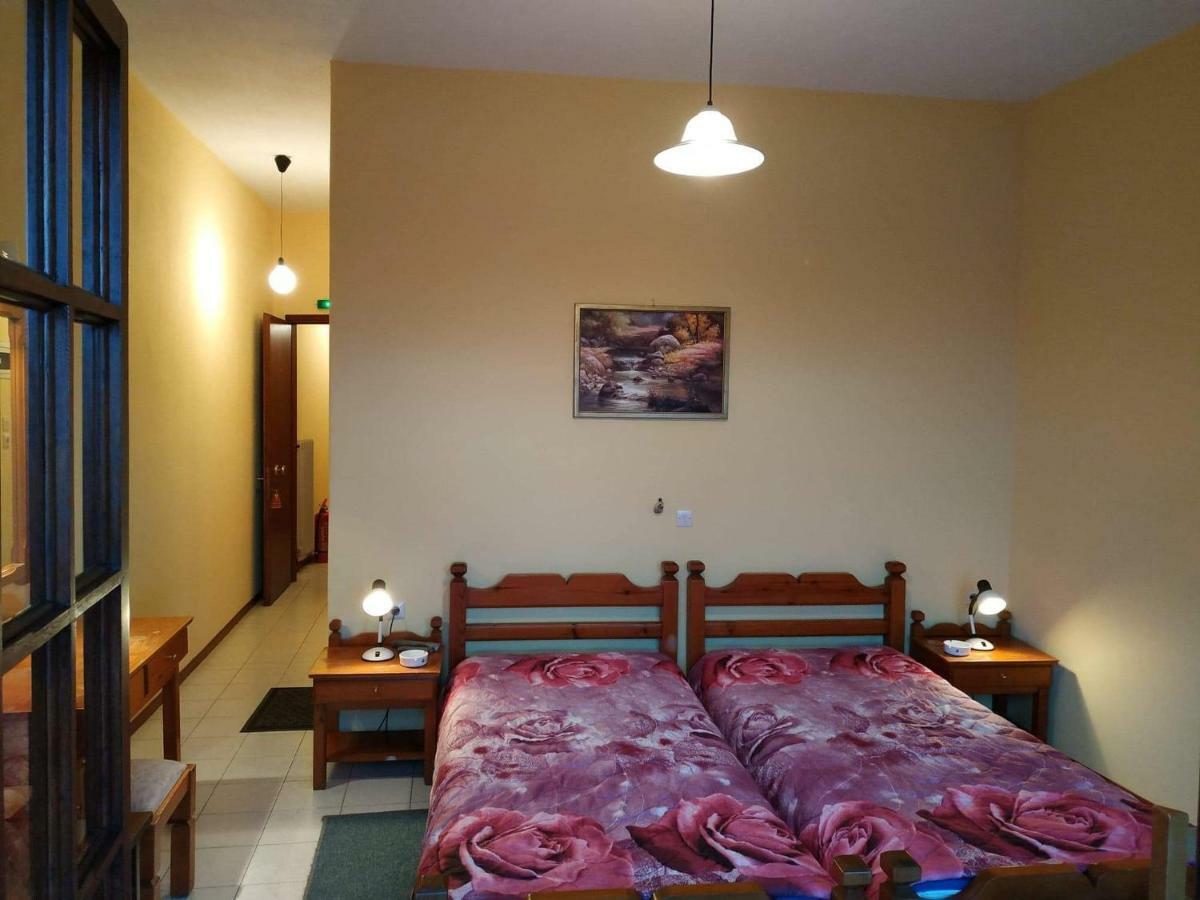 Piso Alonia Hotel Aráhova Kültér fotó